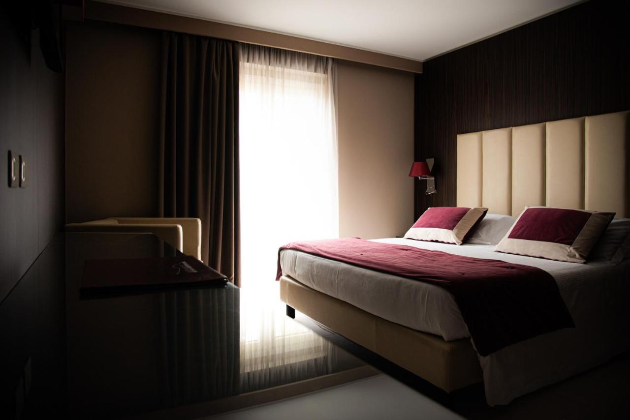 Hotel Ansharius - Adults Only Роккаразо Екстер'єр фото